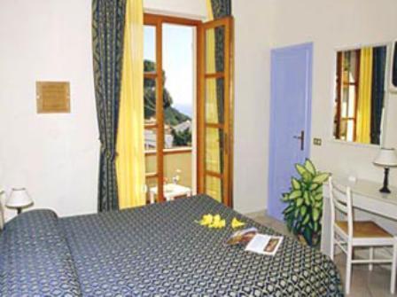 Hotel Ornella 2*
